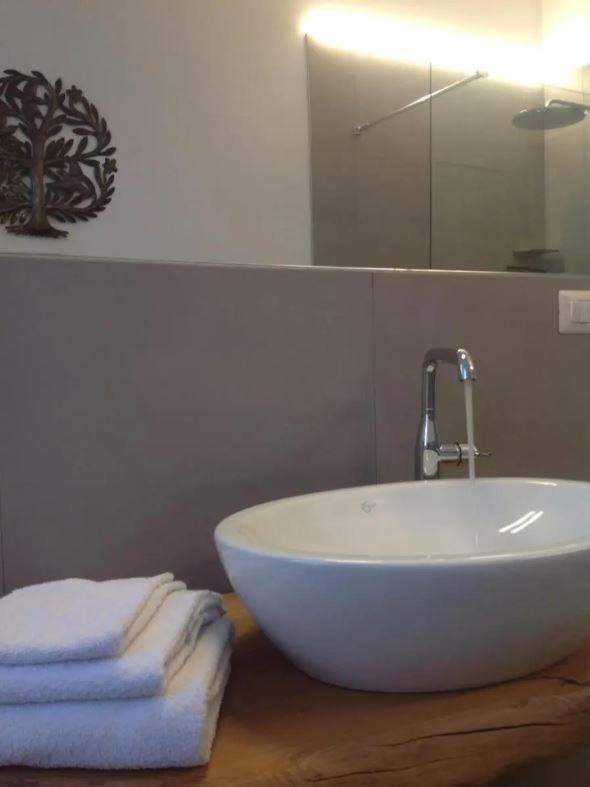 B&B Panemiele Sondrio Exterior photo